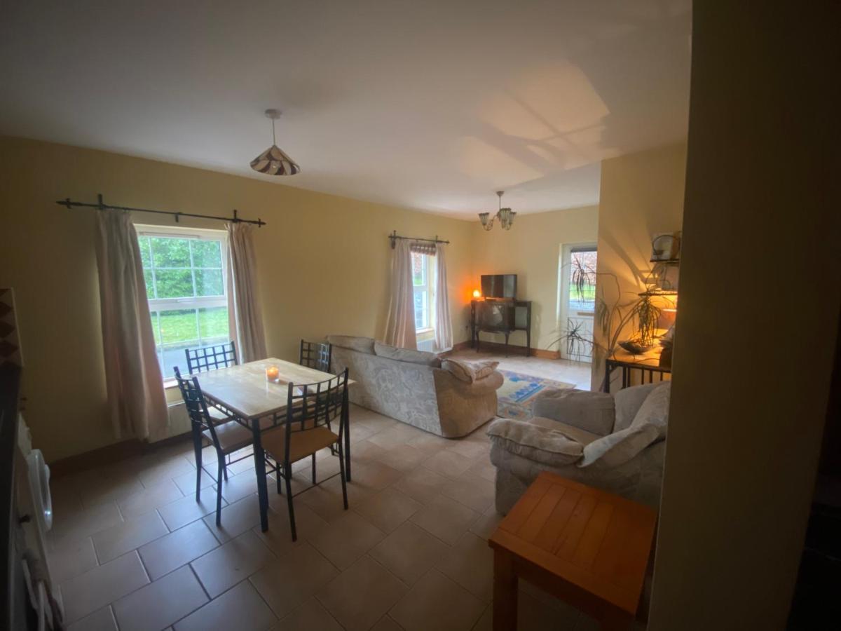 Dromkeal View Apartment Корк Екстериор снимка
